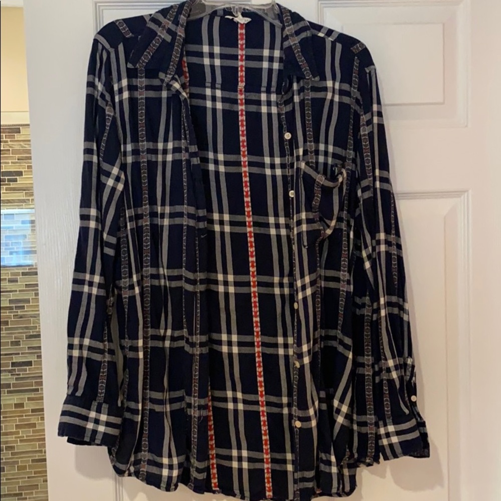 Button down shirt - Picture 1 of 5